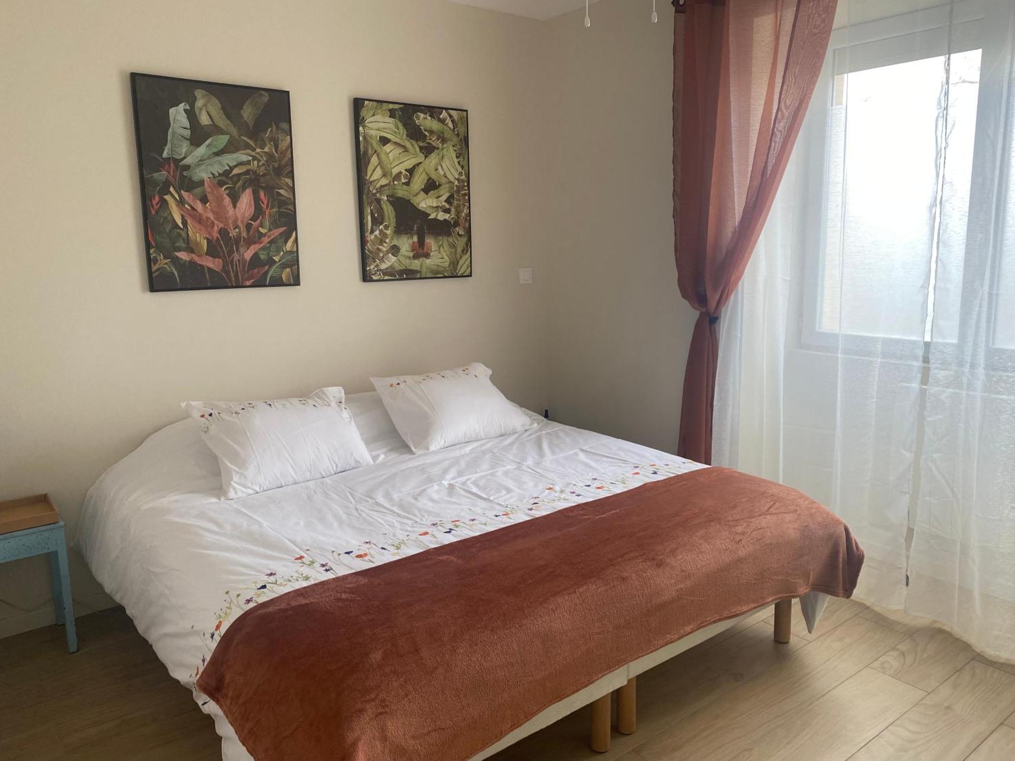 Appartement T2 Spacieux Et Equipe Mions Luaran gambar