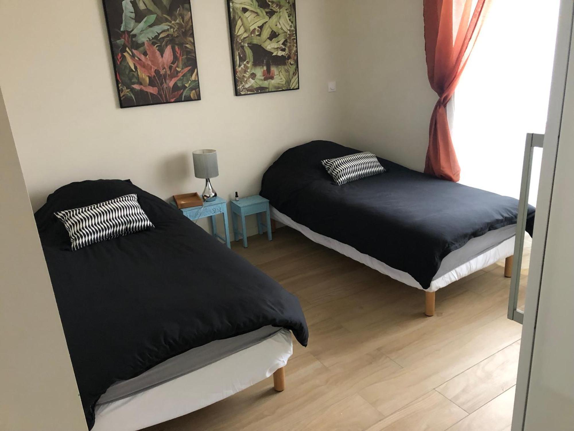 Appartement T2 Spacieux Et Equipe Mions Luaran gambar